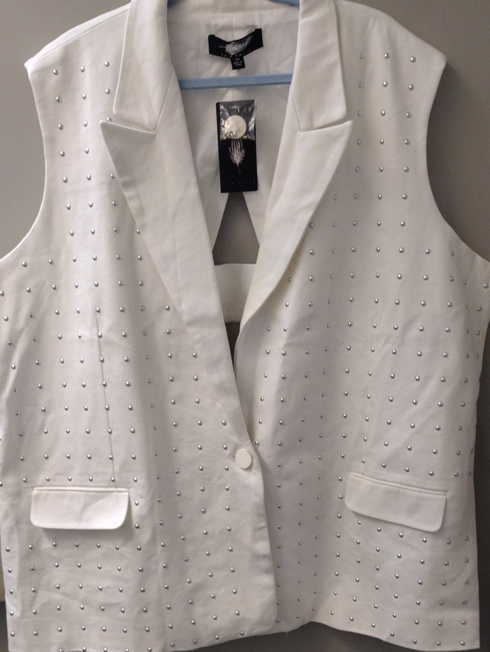 Fair Child White  Sleeveless Jacket with Feather Label Plus Size 3X